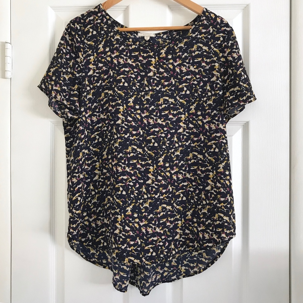 Pleione Patterned Short Sleeve Blouse Top